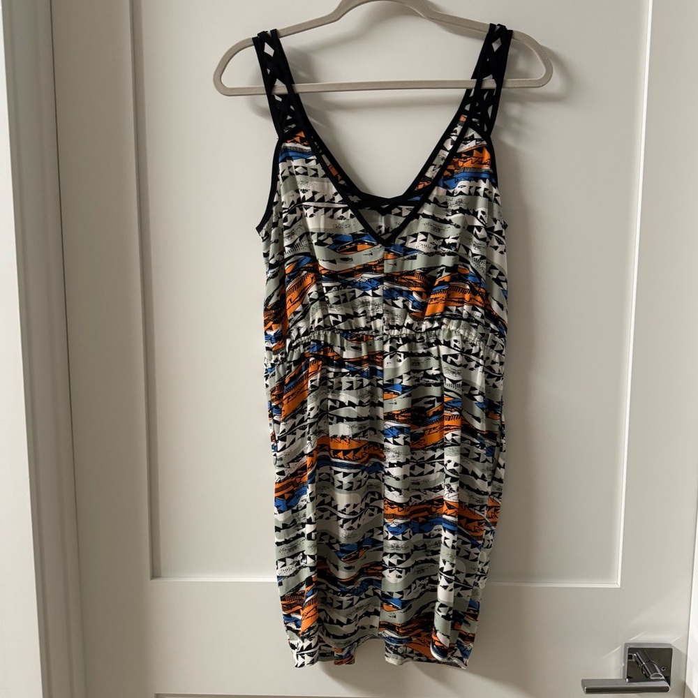 ABSTRACT COCKTAIL DRESS - Picture 8 of 11